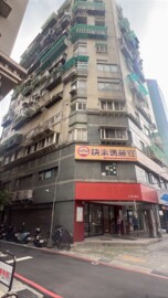 正義之星待售房屋