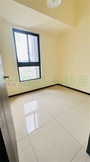 樂屋_亞昕淳白待售房屋 亞昕淳白待售房屋