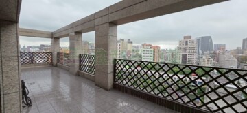 One@台北/京都大觀待售房屋