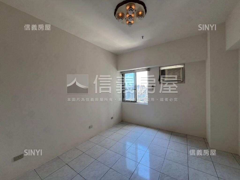 樂屋_高雄市前金區皇家之戀待售房屋 高雄市前金區皇家之戀待售房屋