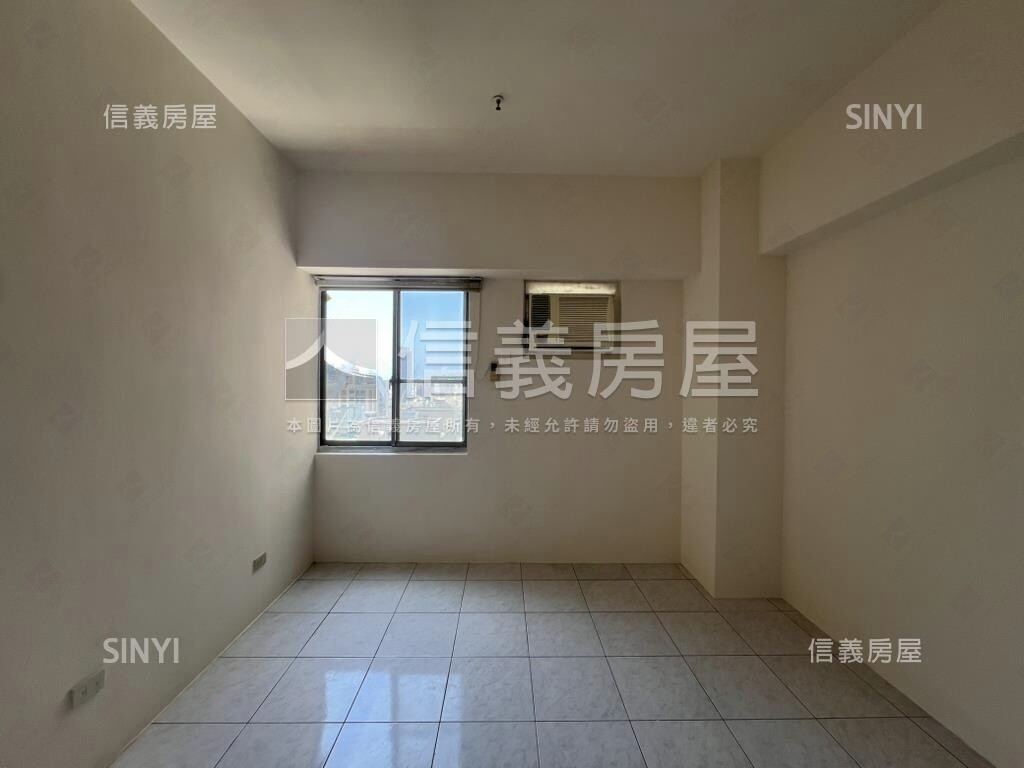 樂屋_高雄市前金區皇家之戀待售房屋 高雄市前金區皇家之戀待售房屋