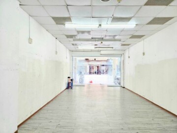 租【永華路♥️鐵皮店面20米路】人潮多／近夏林商圈 - Image 1