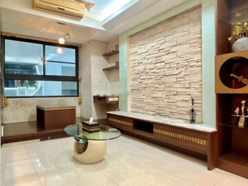 陽光情人待售房屋