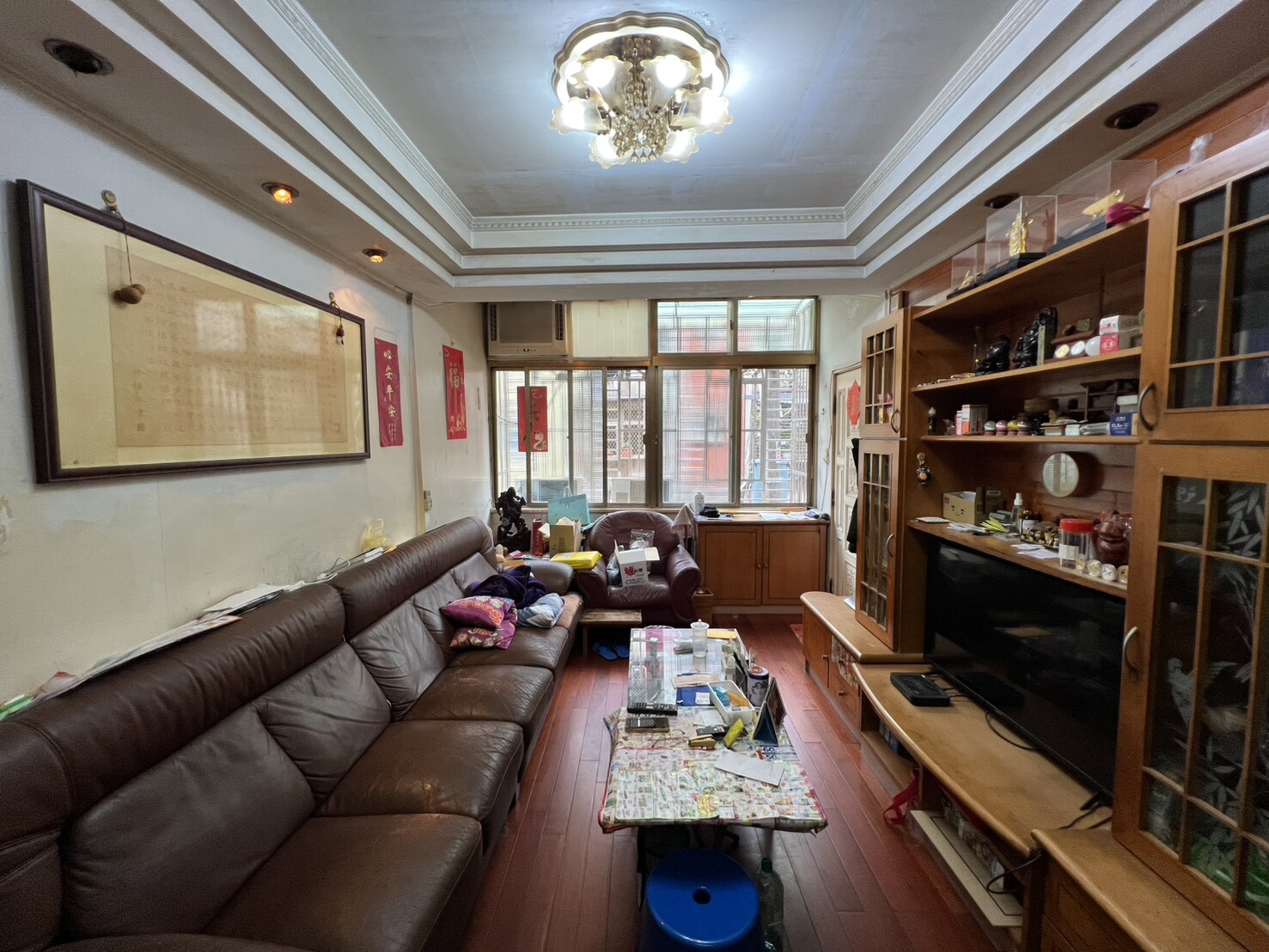 秀朗民生路邊間獨棟三樓⭐買屋找怡蓁⭐