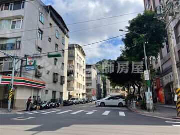 樂屋_岳泰峰範待售房屋 岳泰峰範待售房屋