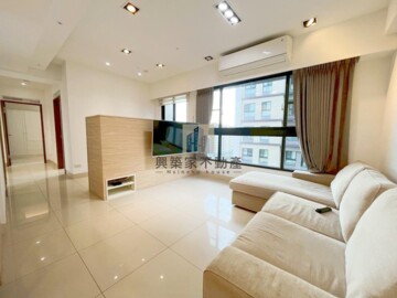 W北新竹站.三民學區｜外商首選四改三房｜含車位 - Image 1