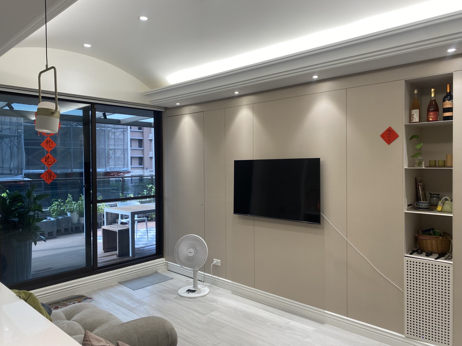 青埔A19國都苑稀有露臺2房車