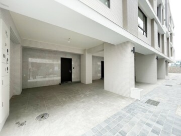 樂屋_連建拾初待售房屋 連建拾初待售房屋
