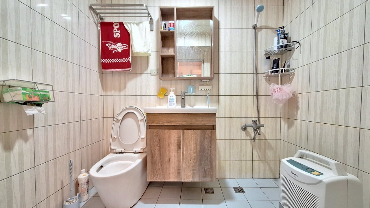 樂屋_嘉義市東區名人儷景天下待售房屋 嘉義市東區名人儷景天下待售房屋