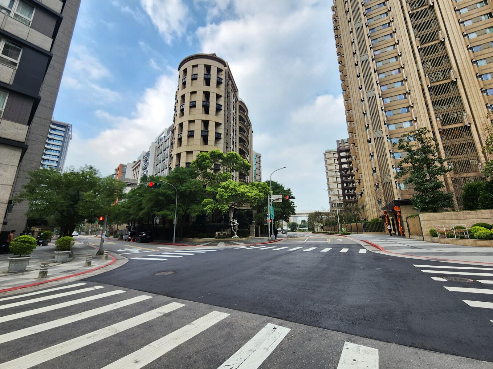 台北市南港區泰御/皇御待售房屋