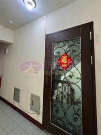 賓士大廈待售房屋