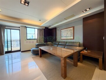 皇龍站前CASA待售房屋