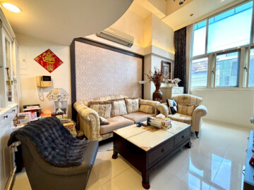 摩登原始人待售房屋