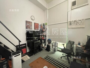 晶華2000待售房屋