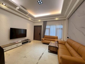 萬能及第待售房屋