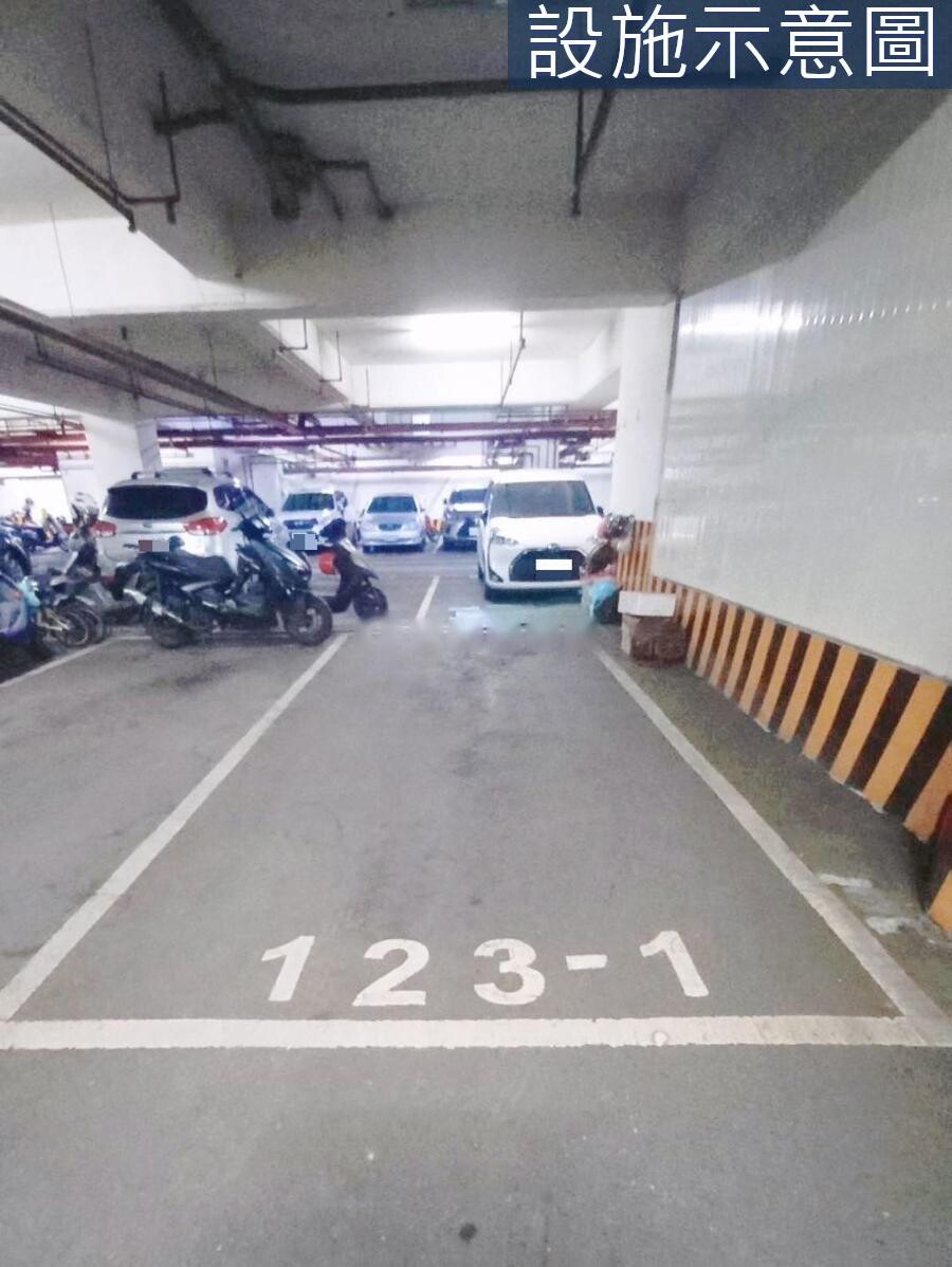 高雄市左營區荷韻待售房屋
