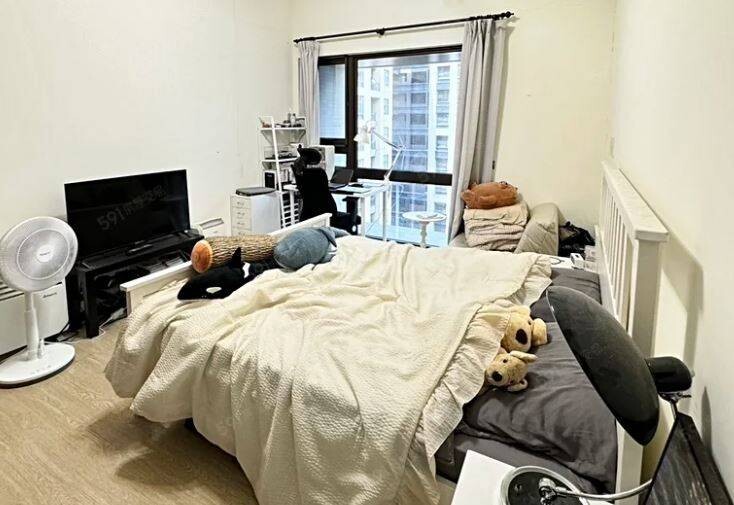 新北市新莊區新富邑待售房屋