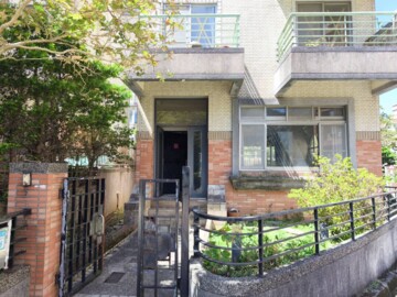 菓嶺山莊待售房屋