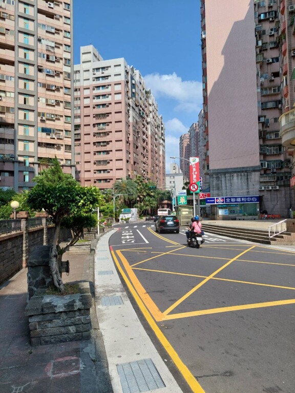 新北市淡水區首鼎待售房屋