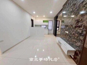 樂屋_龍騰菁英特區/鑫市政2/市政之星2待售房屋 龍騰菁英特區/鑫市政2/市政之星2待售房屋