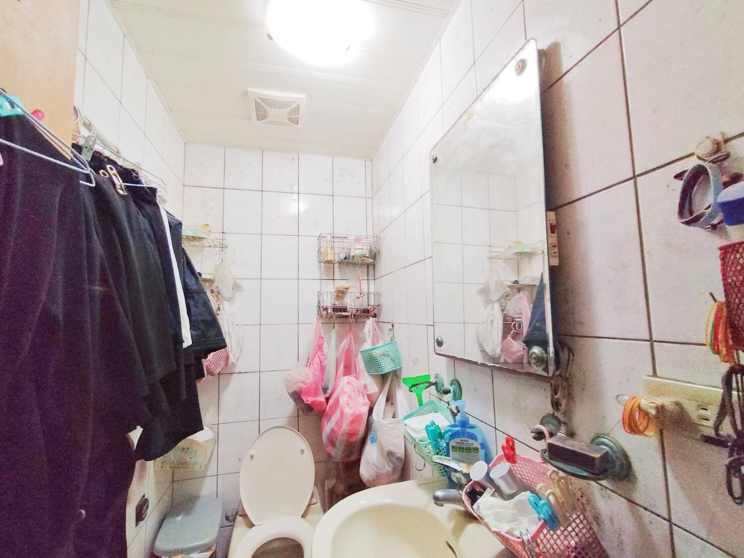 樂屋_新北市新店區綠野香坡彩蝶別墅C待售房屋 新北市新店區綠野香坡彩蝶別墅C待售房屋