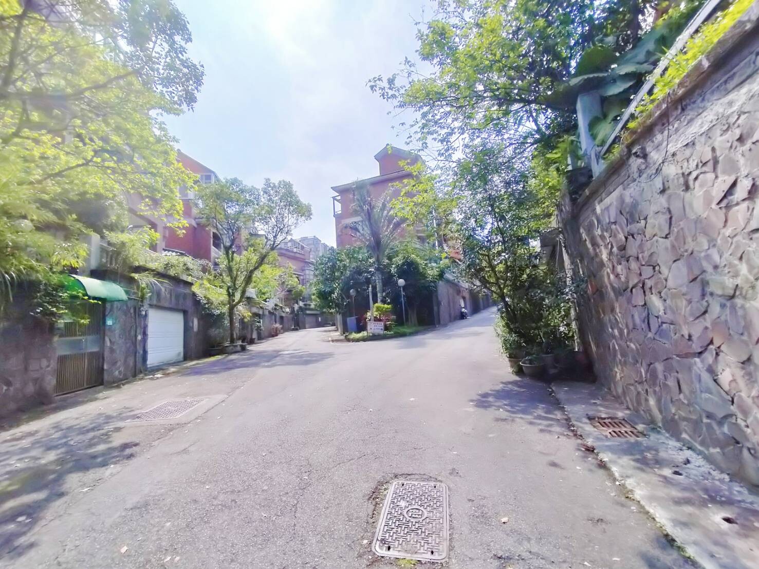 樂屋_新北市新店區綠野香坡彩蝶別墅C待售房屋 新北市新店區綠野香坡彩蝶別墅C待售房屋