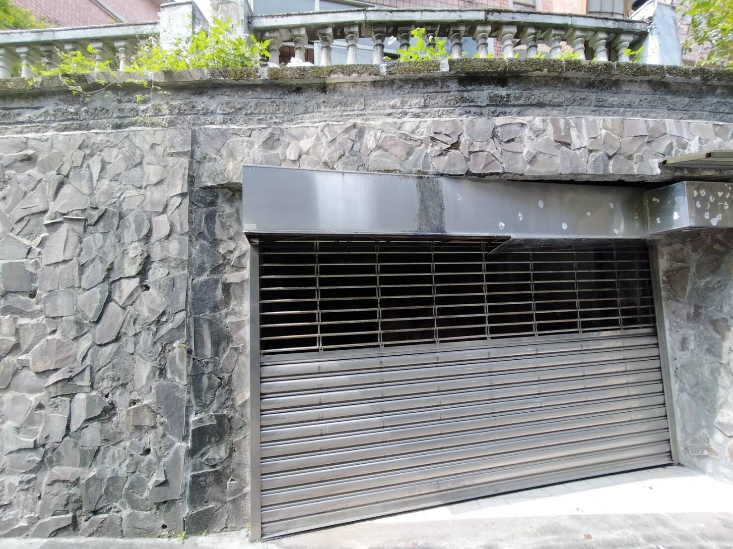 樂屋_新北市新店區綠野香坡彩蝶別墅C待售房屋 新北市新店區綠野香坡彩蝶別墅C待售房屋