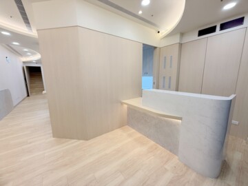 Costco商圈金店面,全新裝璜診所,可直接開業 - Image 1