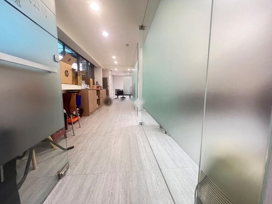 高雄市左營區當代領袖待售房屋