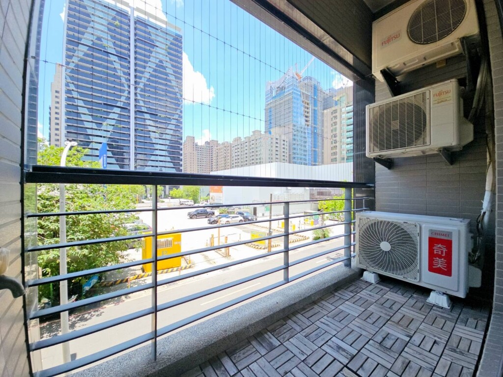 樂屋_高雄市鼓山區京城阿曼會館待售房屋 高雄市鼓山區京城阿曼會館待售房屋