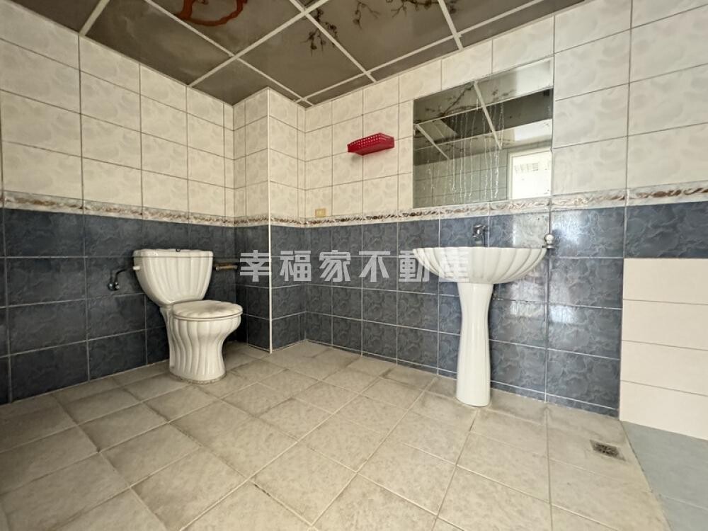 台南市北區皇龍第一園待售房屋