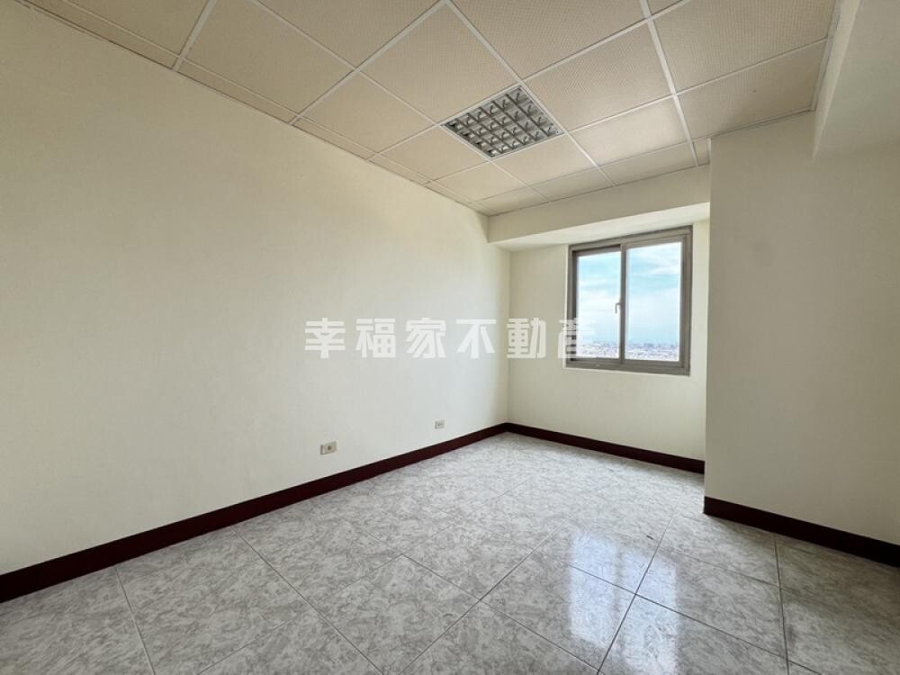 台南市北區皇龍第一園待售房屋