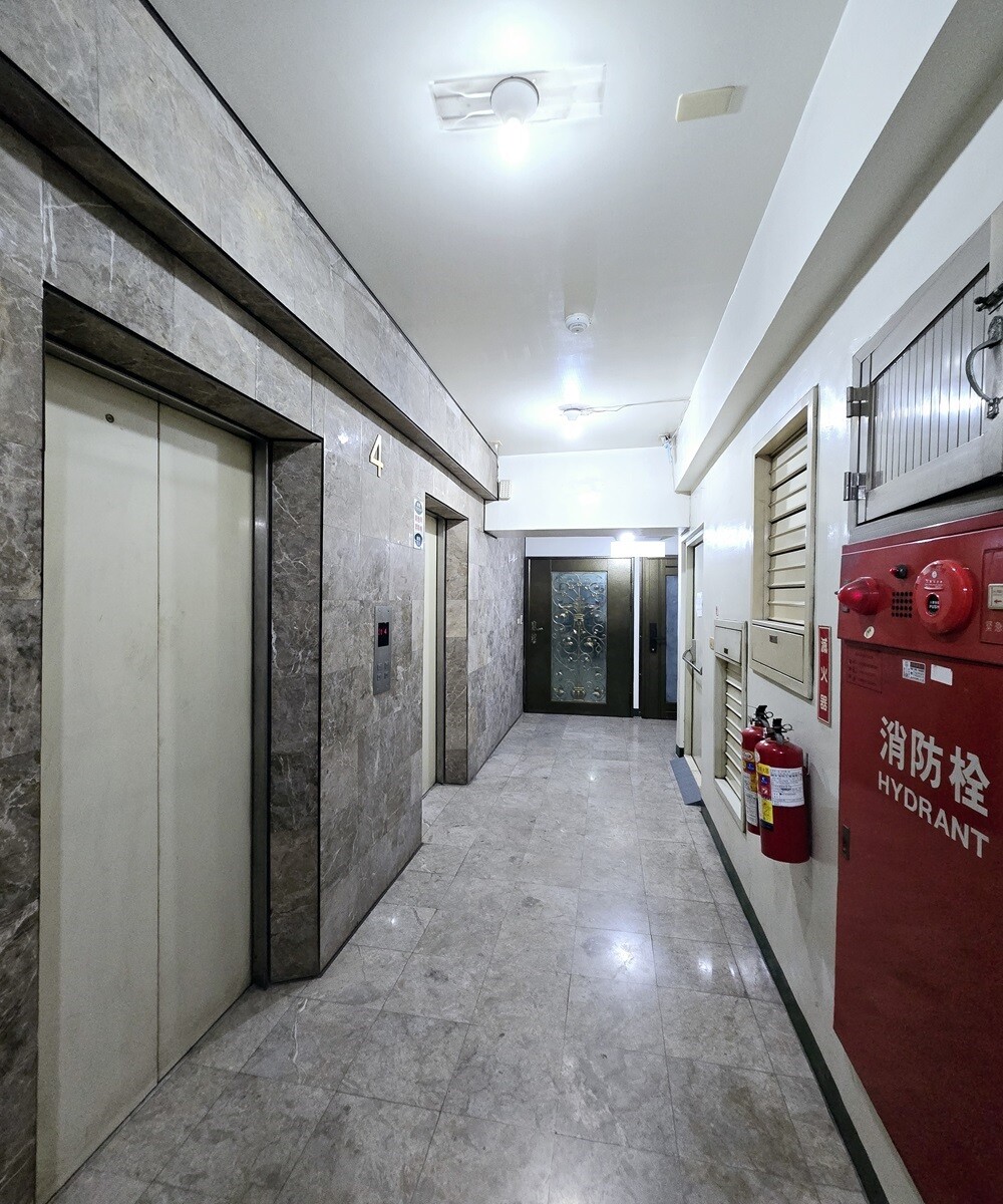 樂屋_高雄市鳳山區諾貝爾大廈待售房屋 高雄市鳳山區諾貝爾大廈待售房屋