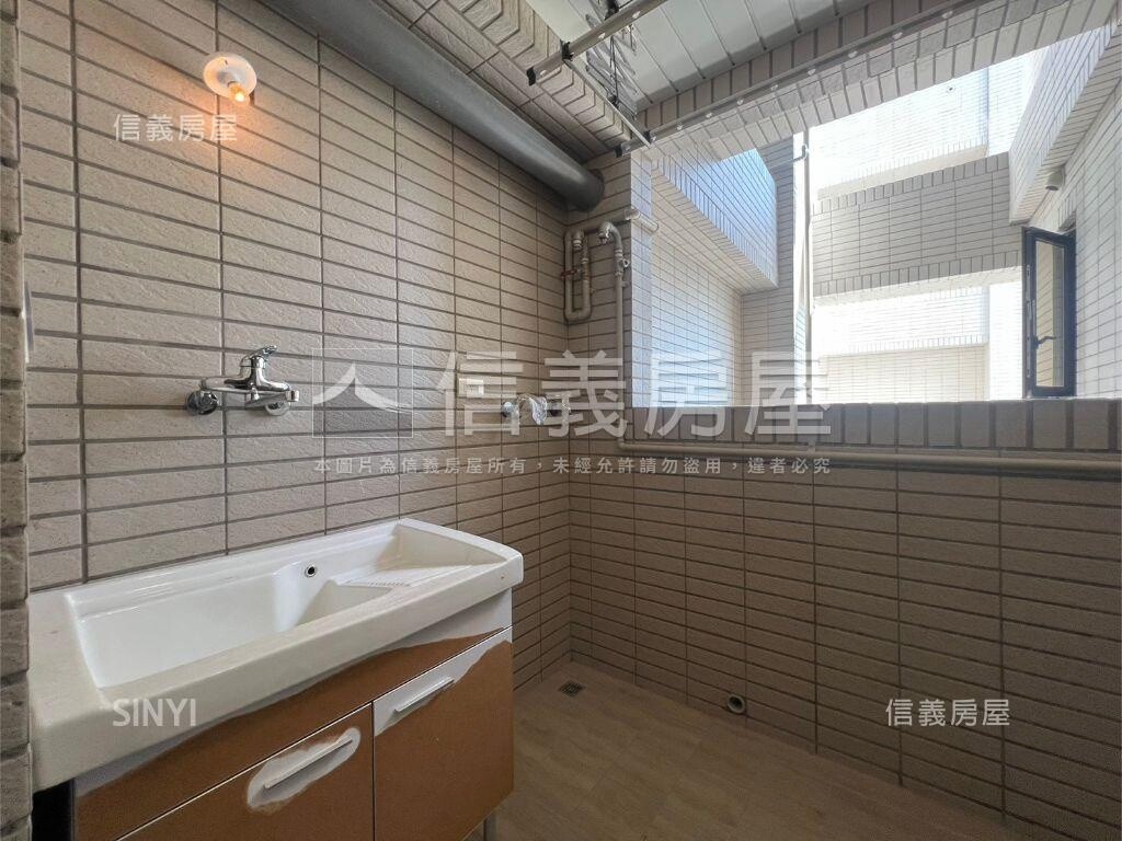 台中市南屯區菁科2MAX待售房屋