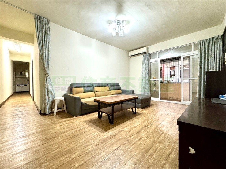 鄰鳳山國中三房美寓