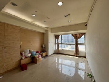 麗湖山莊待售房屋