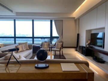 百年流域/八方新氣待售房屋