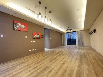 都會情人待售房屋
