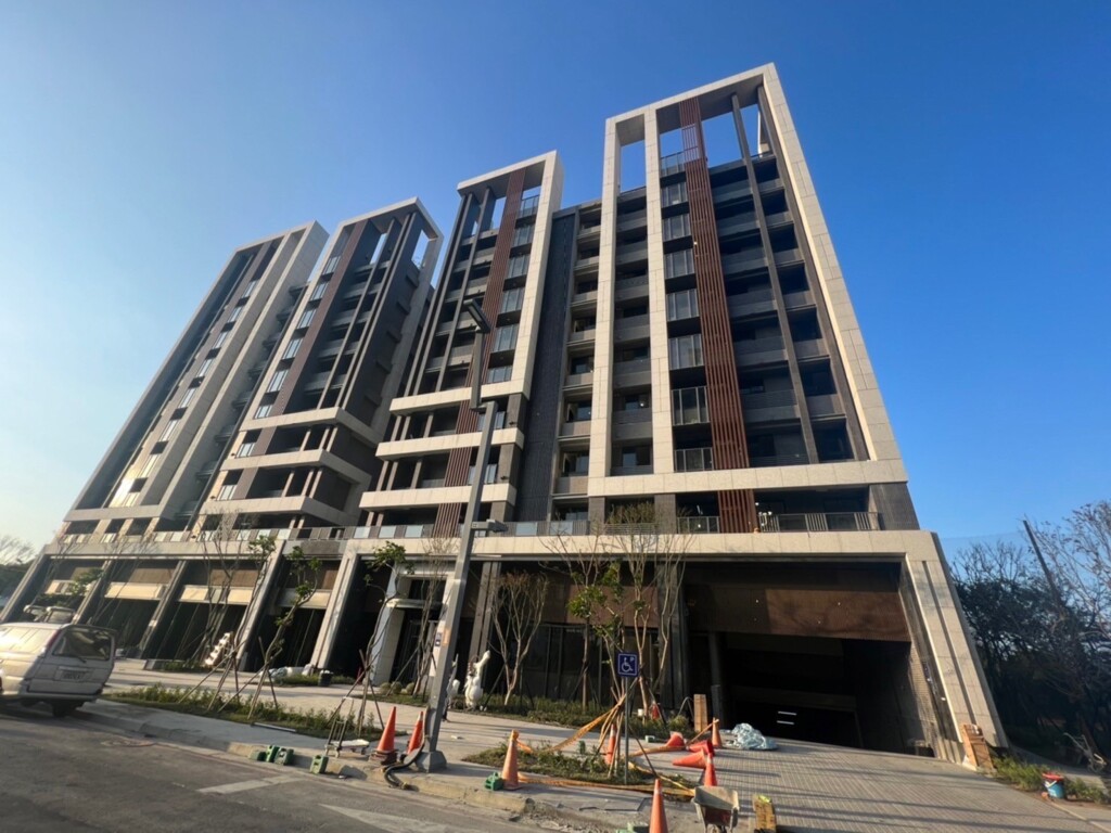 樂屋_台中市西屯區達麗J12待售房屋 台中市西屯區達麗J12待售房屋