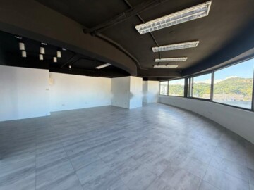 中山二路1巷8號華廈待售房屋