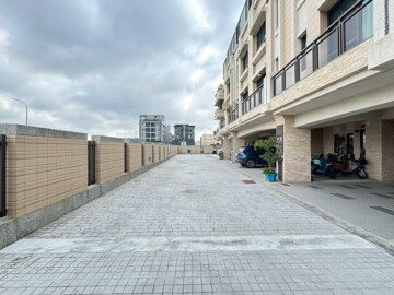 樂屋_君居民和東街透天待售房屋 君居民和東街透天待售房屋