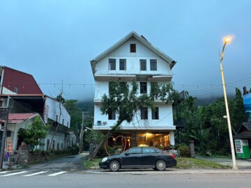 六龜鴻來溫泉會館飯店小木屋(天闊寶來舘稀有釋出!! - Image 1