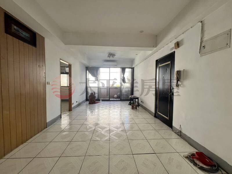 💕【力行商圈-埔子貴族名家】明亮3房・鬧中取靜好