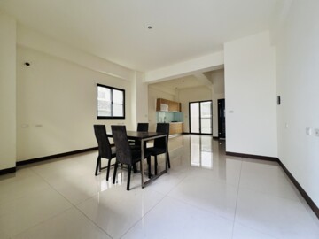 新營區待售房屋