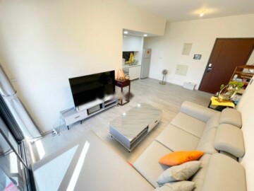 合遠首綻待售房屋