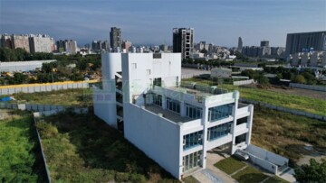 台中市北屯區經貿路一段 - Image 1