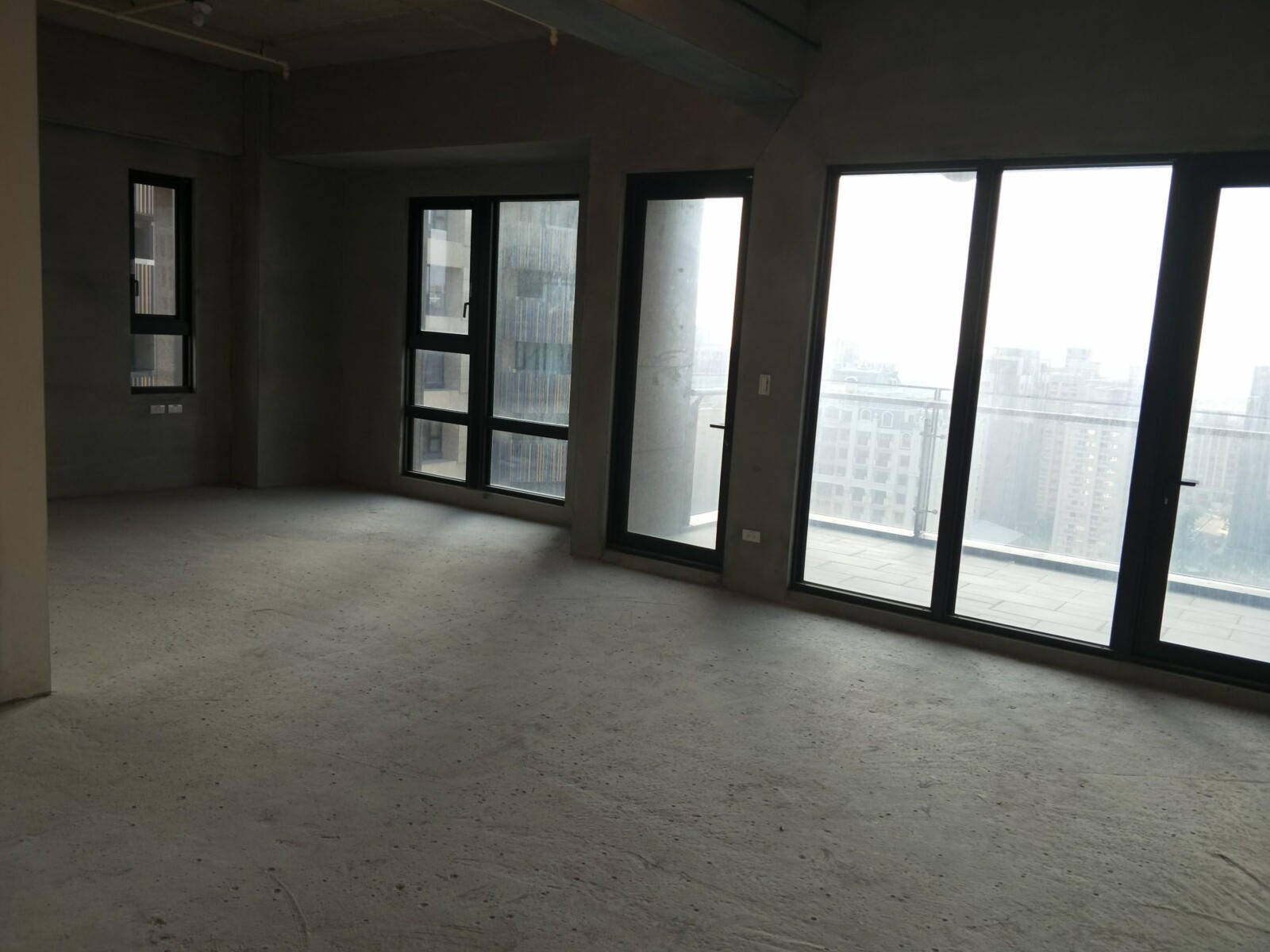 樂屋_新北市林口區展悅美術館待售房屋 新北市林口區展悅美術館待售房屋