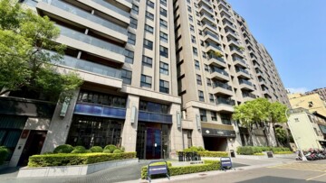 仁愛逸捷待售房屋