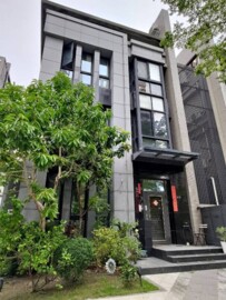 龍騰上河國透天區待售房屋
