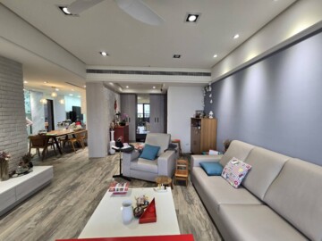 大城雲杉待售房屋